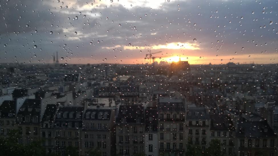 Beaubourg, Paris (by Glenn Hurlow)